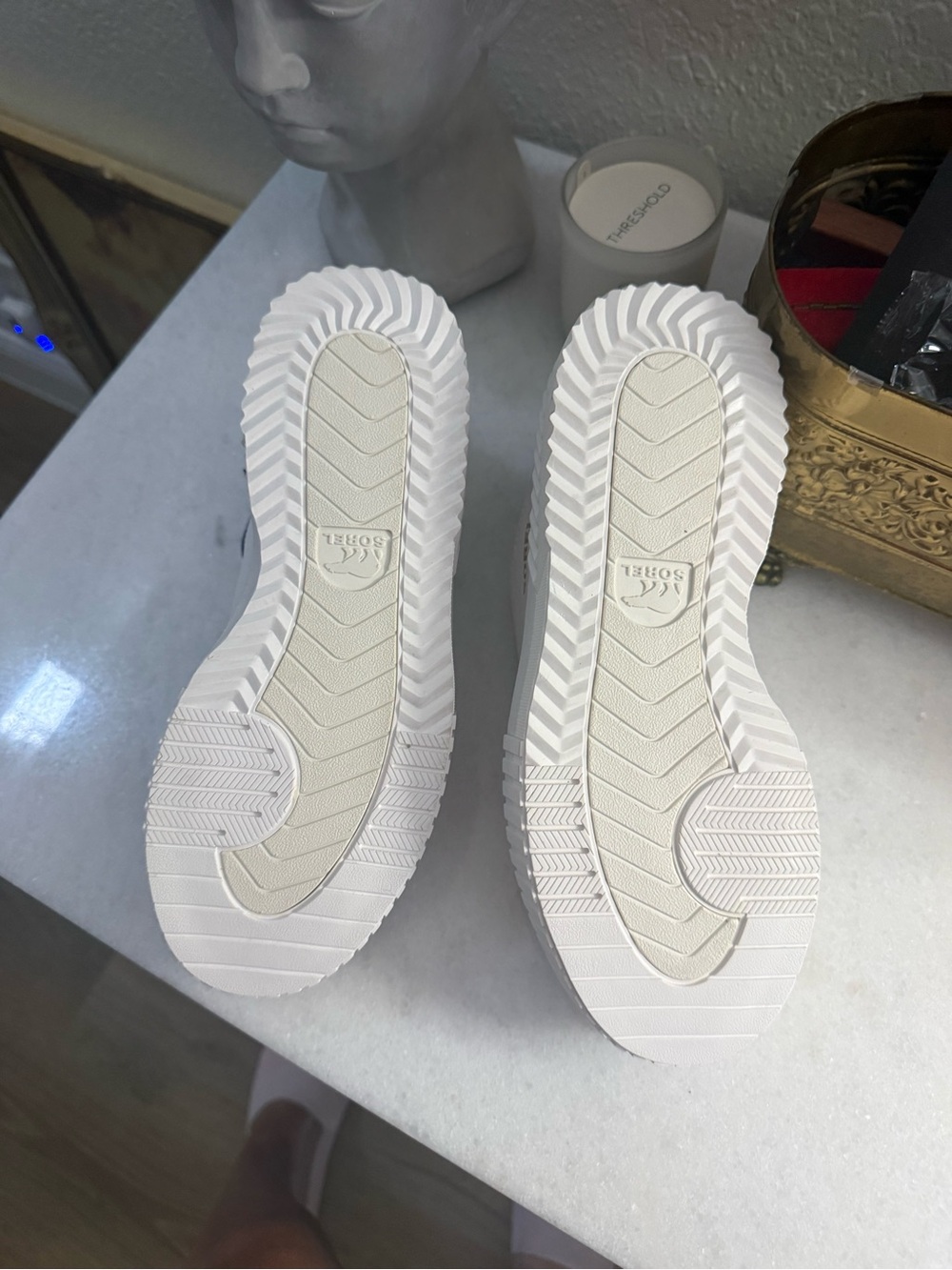 SOREL Women’s White “Ona Ave Low Sneaker” - Picture 6 of 7